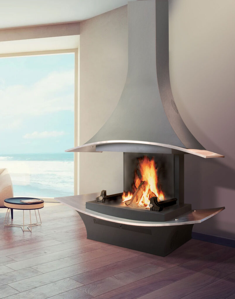 Cheminée Polyflam avec foyer vinci intégré MODELE HINDIE